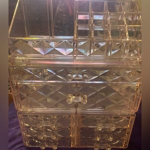 Stackable makeup containers